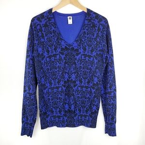 GAP Printed VNk Long Sleeve Sweater, LARGE